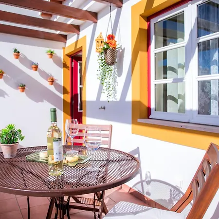 Casinha D'avo Guest house Lagos